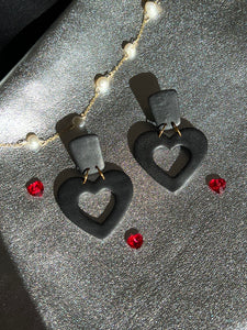 Mod hearts (red + black)