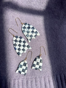 Checkerboard ghosts